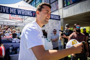 Shocking Shooting of Charlie Kirk Sparks Unanswered Questions About Political Violence and Privileged Access to Information