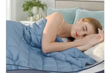 Weighted Blankets: Science or Hype in the Wellness Boom?